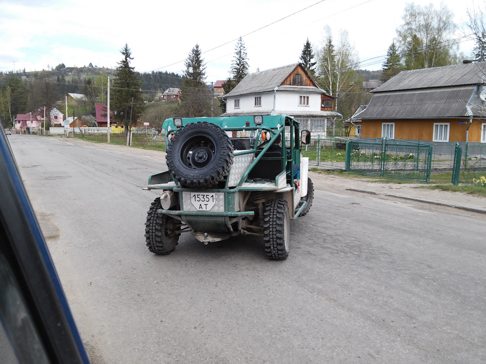 Зустріч з HUMMERом) ... 3