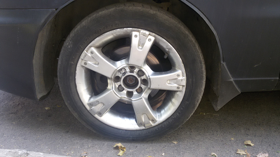 Заміна шин Dunlop toyo 2
