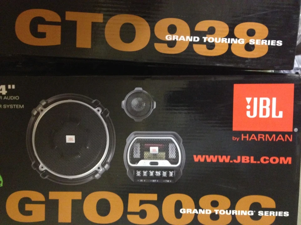 I. Придбав JBL'и.