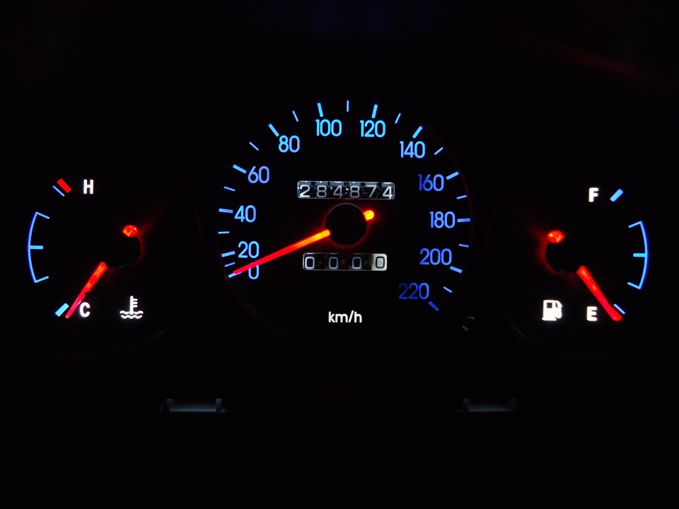 Пересвіт приладів Daewoo L-1300 3