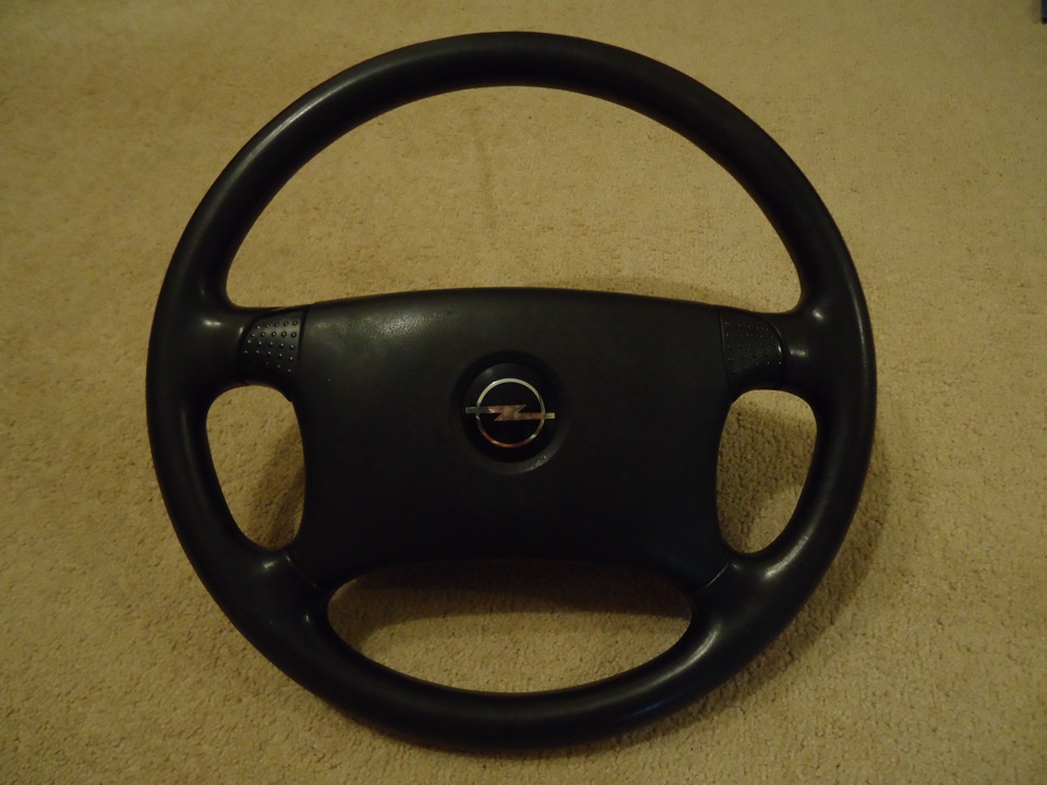 Руль Opel Omega A 1