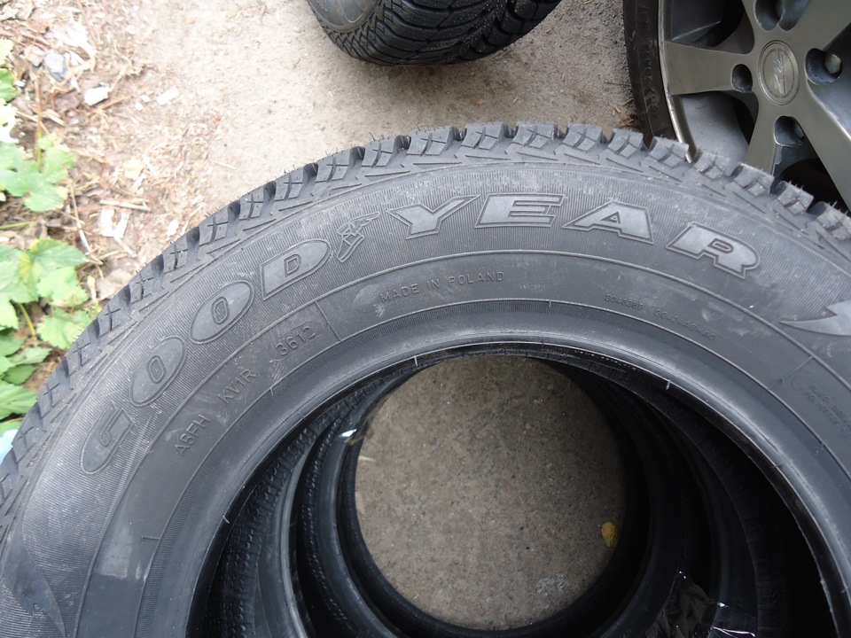 Зимова гума GoodYear Ultra Grip Ice+ 3