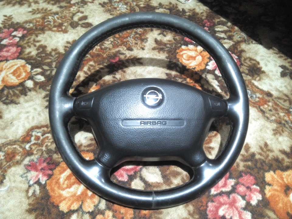 Продам кермо від Opel 1