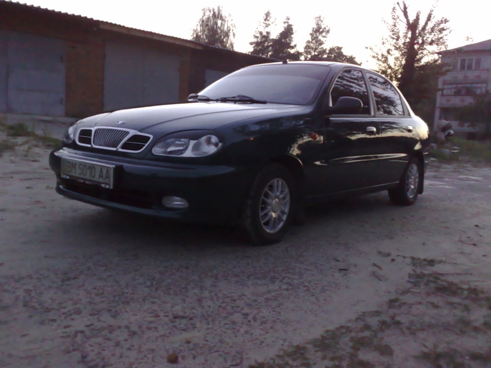 Лада 2107 блонд vs Daewoo Lanos Чисто зелений 5