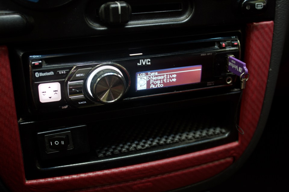 Заміна ГУ. JVC KD-R807 3