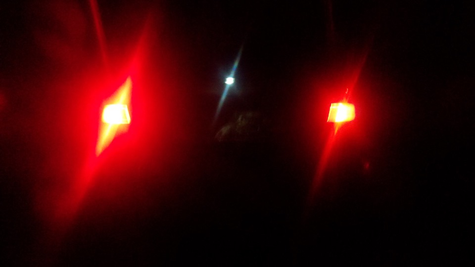 Продам світлодіодні стоп/габарит 1157 7,5вт + 1156 12led Cob 5