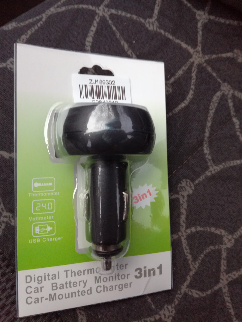 Usb cherger, розетка, підсвічування бардачка, покращення салонного світла 2