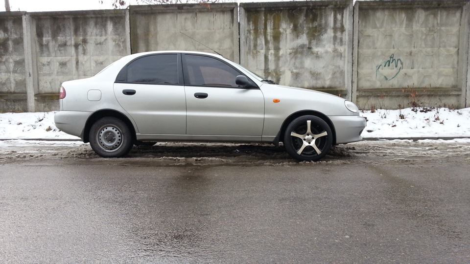 Хто що думає -R16. 1