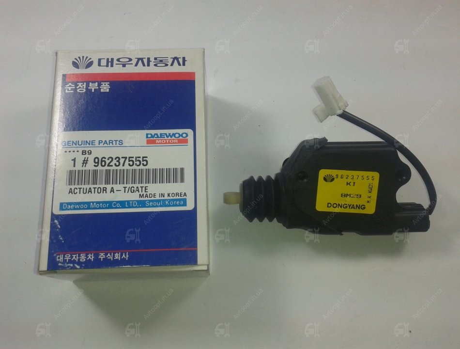 Хто ставив актуатор замку багажника Ланос 96250547-GM 2