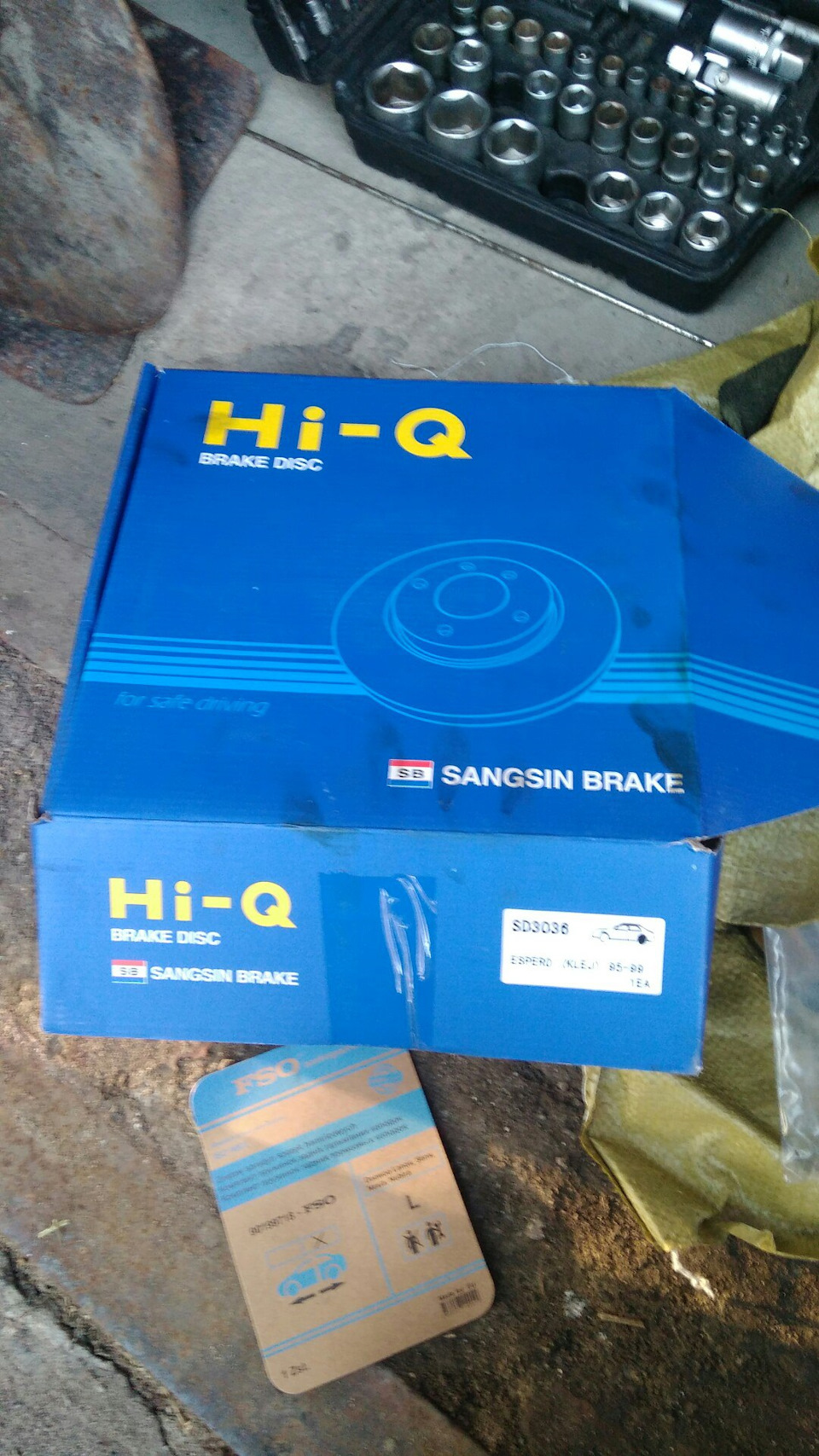 Заміна задніх колодок і барабанів разом із підшипниками. 4