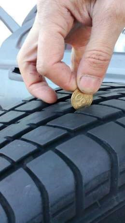 Є пара DUNLOP SP10 195*50 R15 3