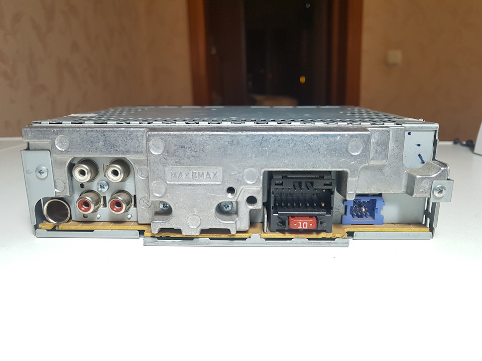 Продам Hertz DV 165.3, Pioneer DEH-P3950MP, Подіуми 13-16, Компонентна акустика та магнітола 3