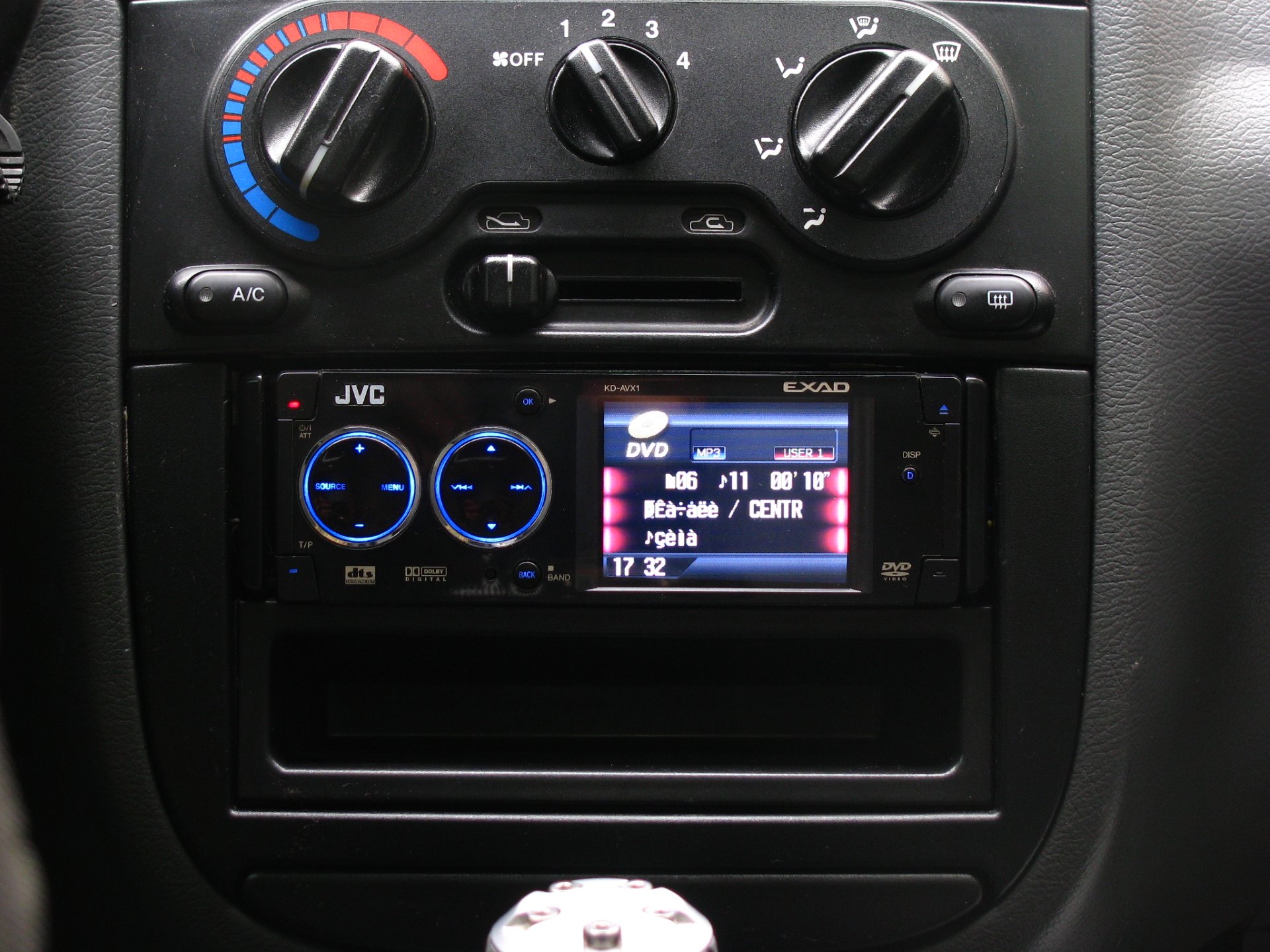 DVD-ресивер JVC Kd-avx1 1