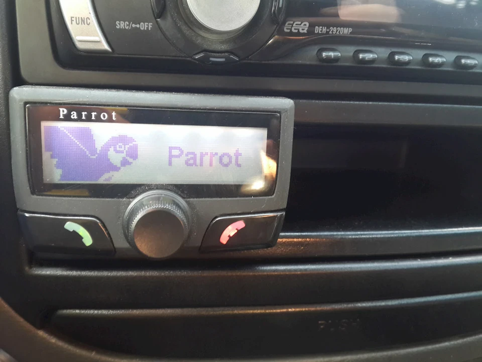 Голосовий зв'язок Parrot CK3100+подрулевики