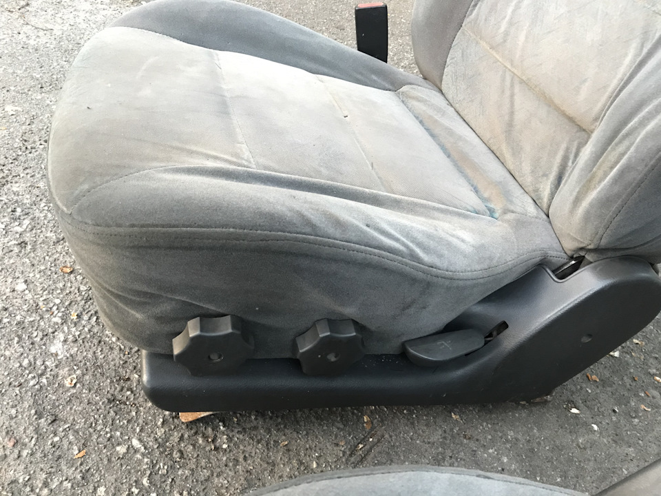 Продано! Продам сидіння (пара) lanos 5