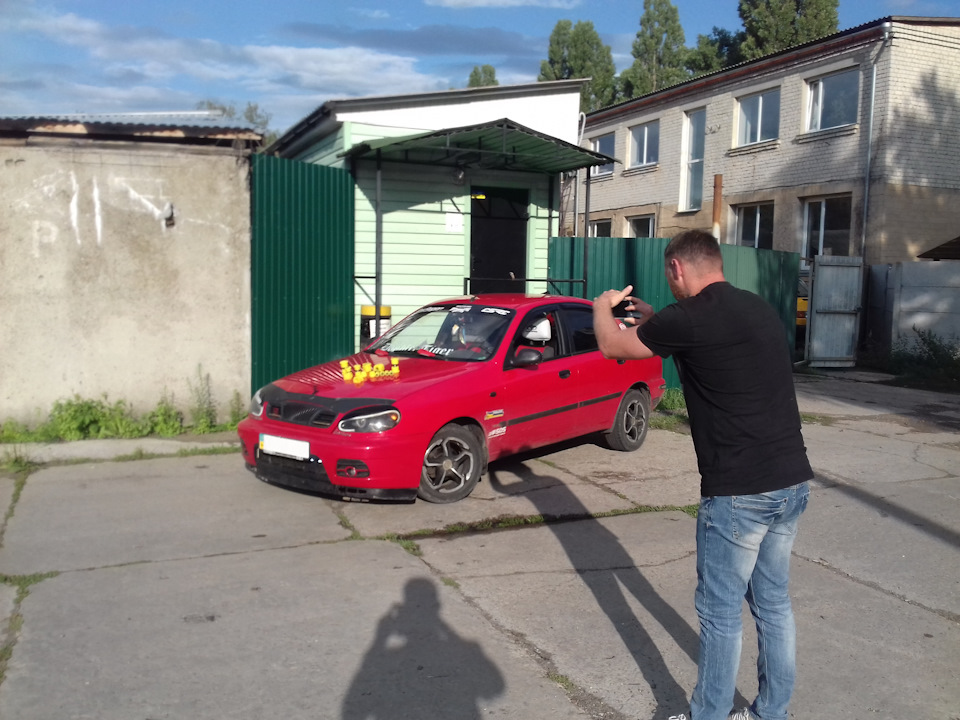 Справа була ввечері. Закупівля поуліретана 2