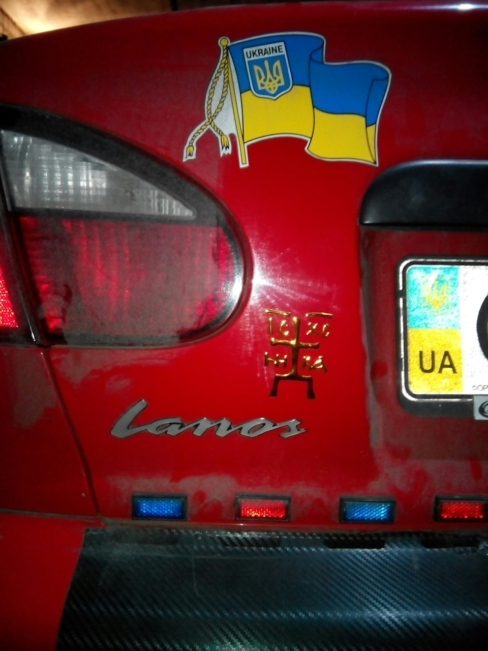 Lady in Red з Великоднем або новий ніштяк 1