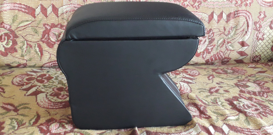 Підлокітник Armrest 5