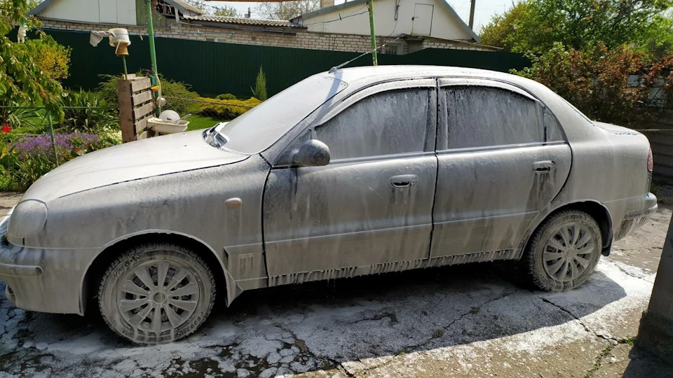 Мийка, щітки двірників та інше