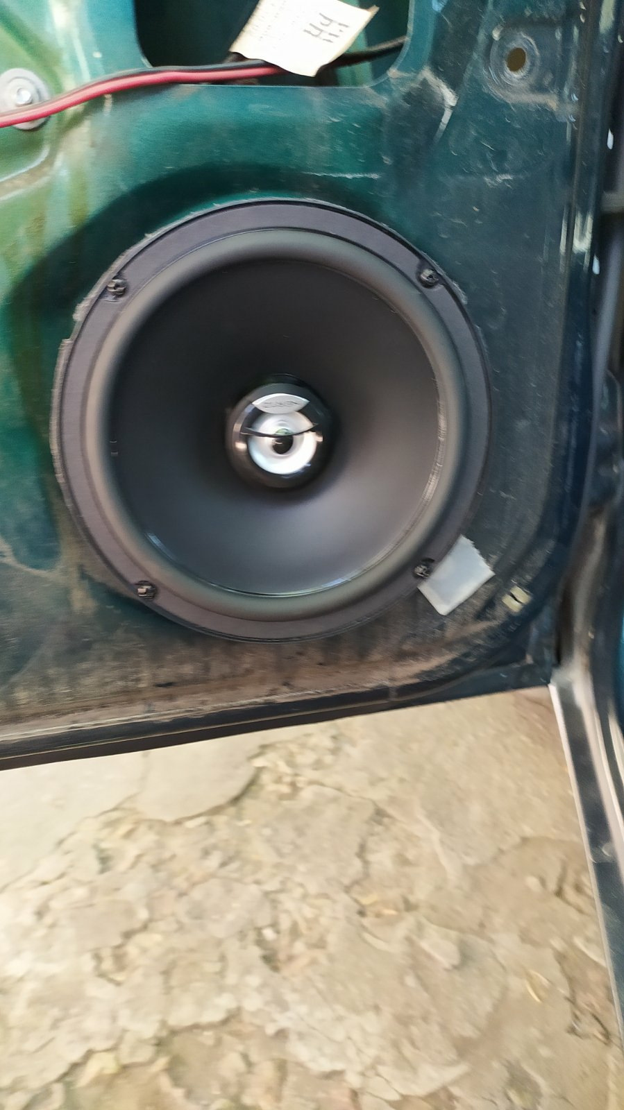 Досить це терпіти або нові Hertz DCX 165.3 3