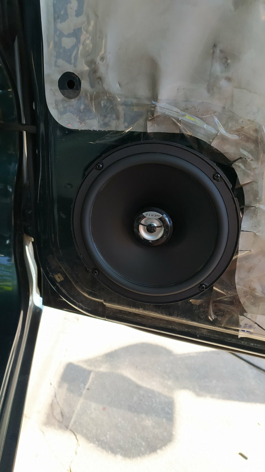 Досить це терпіти або нові Hertz DCX 165.3 2