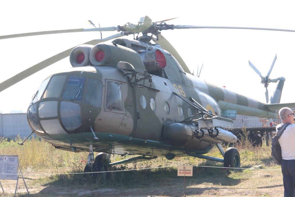 Виставка Ретро авто в Авіа музеї 3