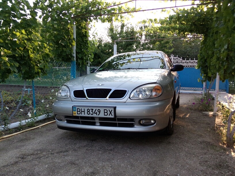 Трохи фоток з губою Peugeot 207 1