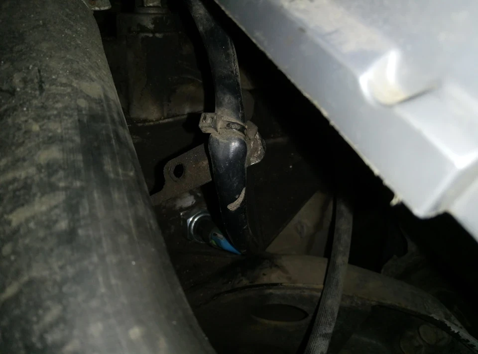 Задній хід у поворотниках, підсвічування багажника