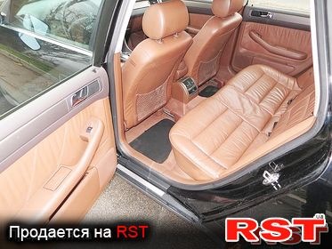 Винник всього сиру бору по салону ... 4