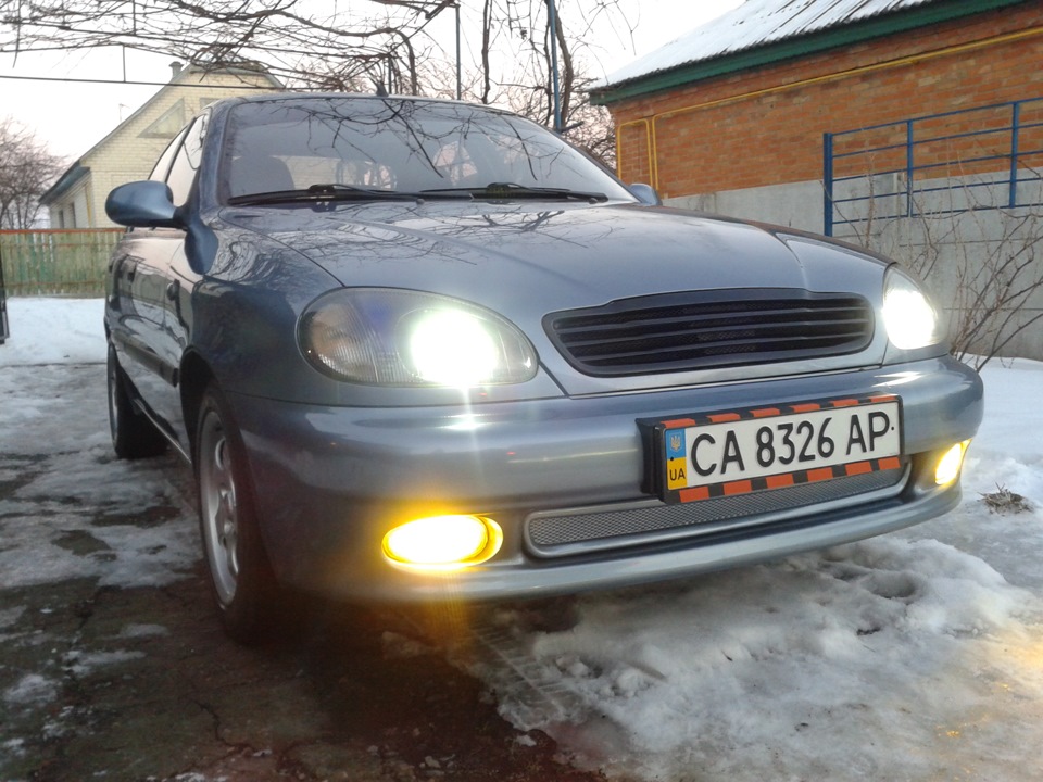 Вставка в бампер і маднява наклейка))) 4