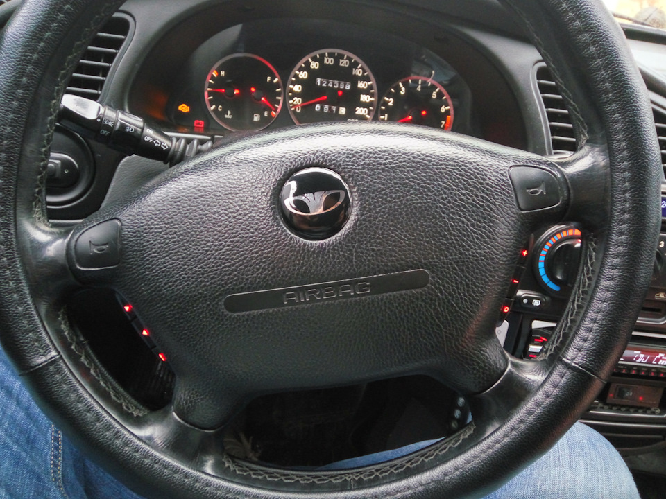 заміна номерного знака Opel Omega B на кермі Daewoo 3
