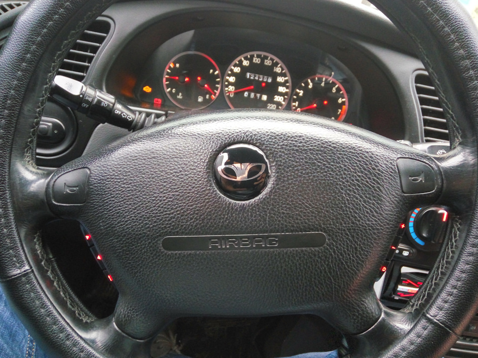 заміна номерного знака Opel Omega B на кермі Daewoo 2