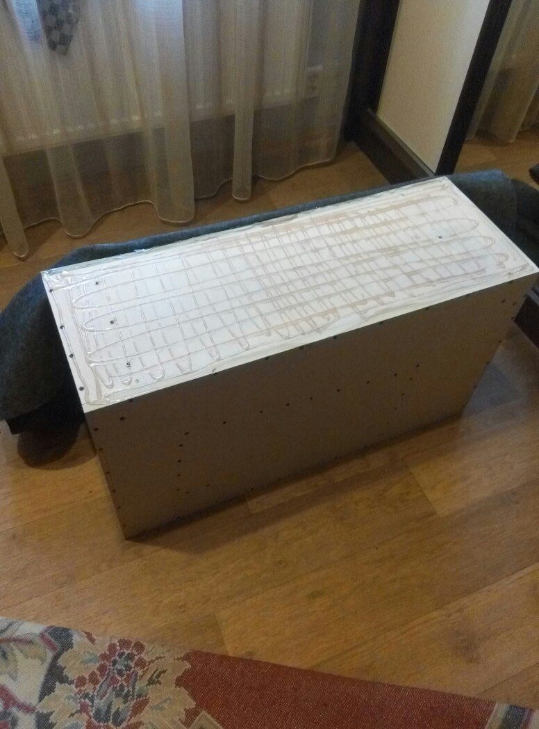 Короб у карпет 1