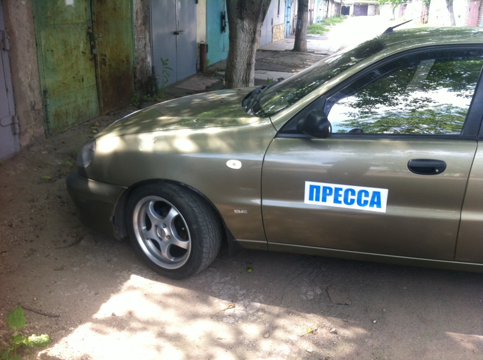 Білі повторювачі поворотів 4