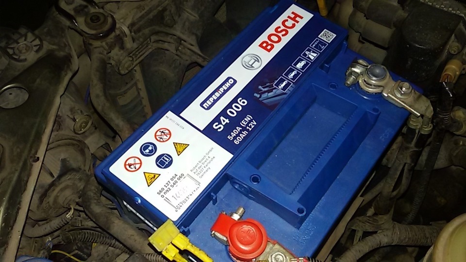 Новий АКБ Bosch 1