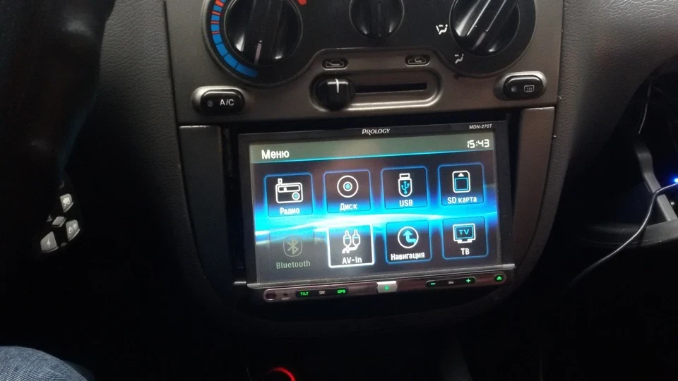 Продам 2 DIN магнітолу (GPS, USB, SD, TV) ПРОДАНО!