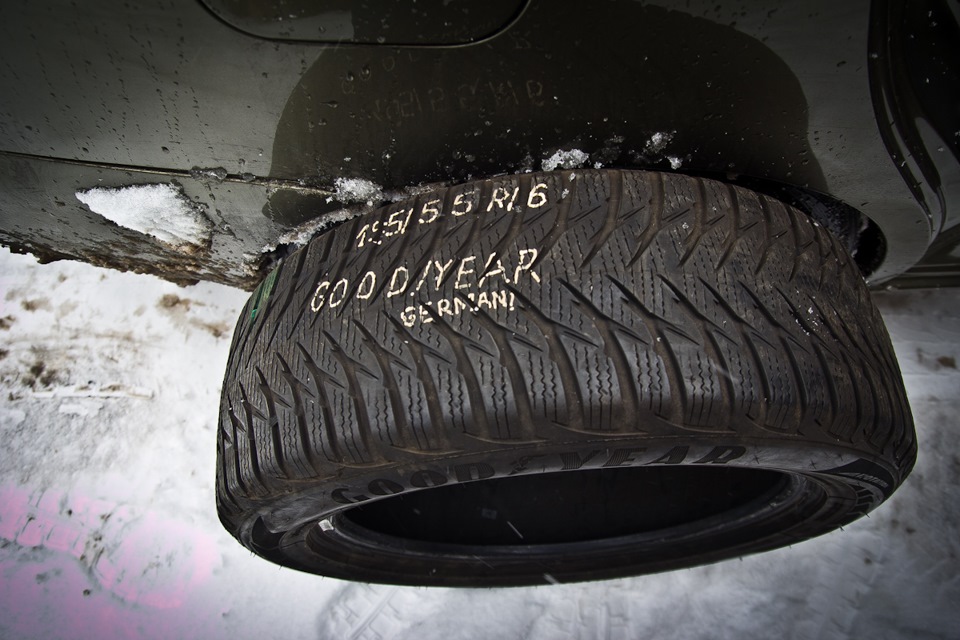 Зимова гума Good Year Ultra Grip 8 1