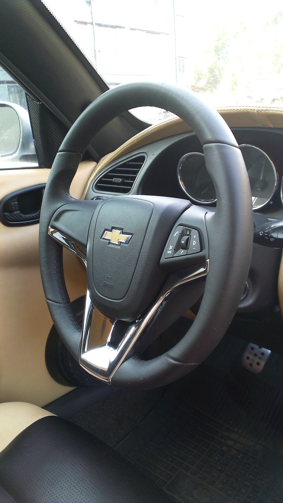 Модне кермо від Cheve Cruze 1