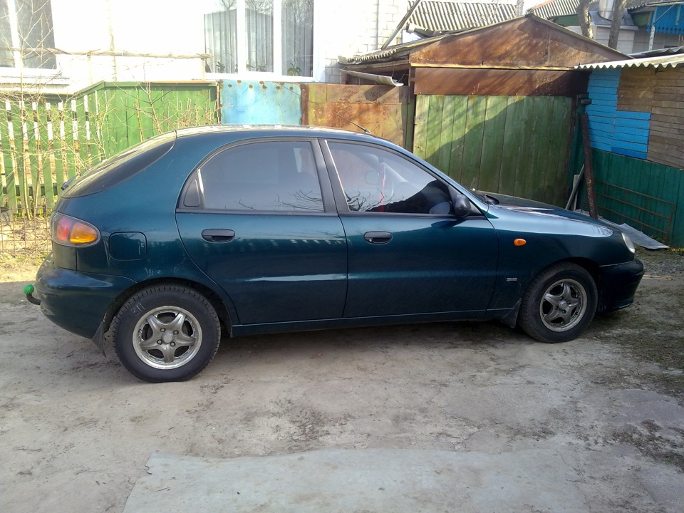 Задні ліхтарі Lanos Sport. 5