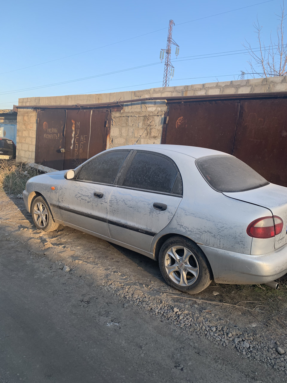 Диски головне у зовнішній стороні 1
