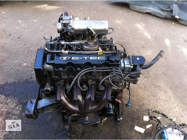 розпродаю запчастини двигуна б/в 1,5 8V 1