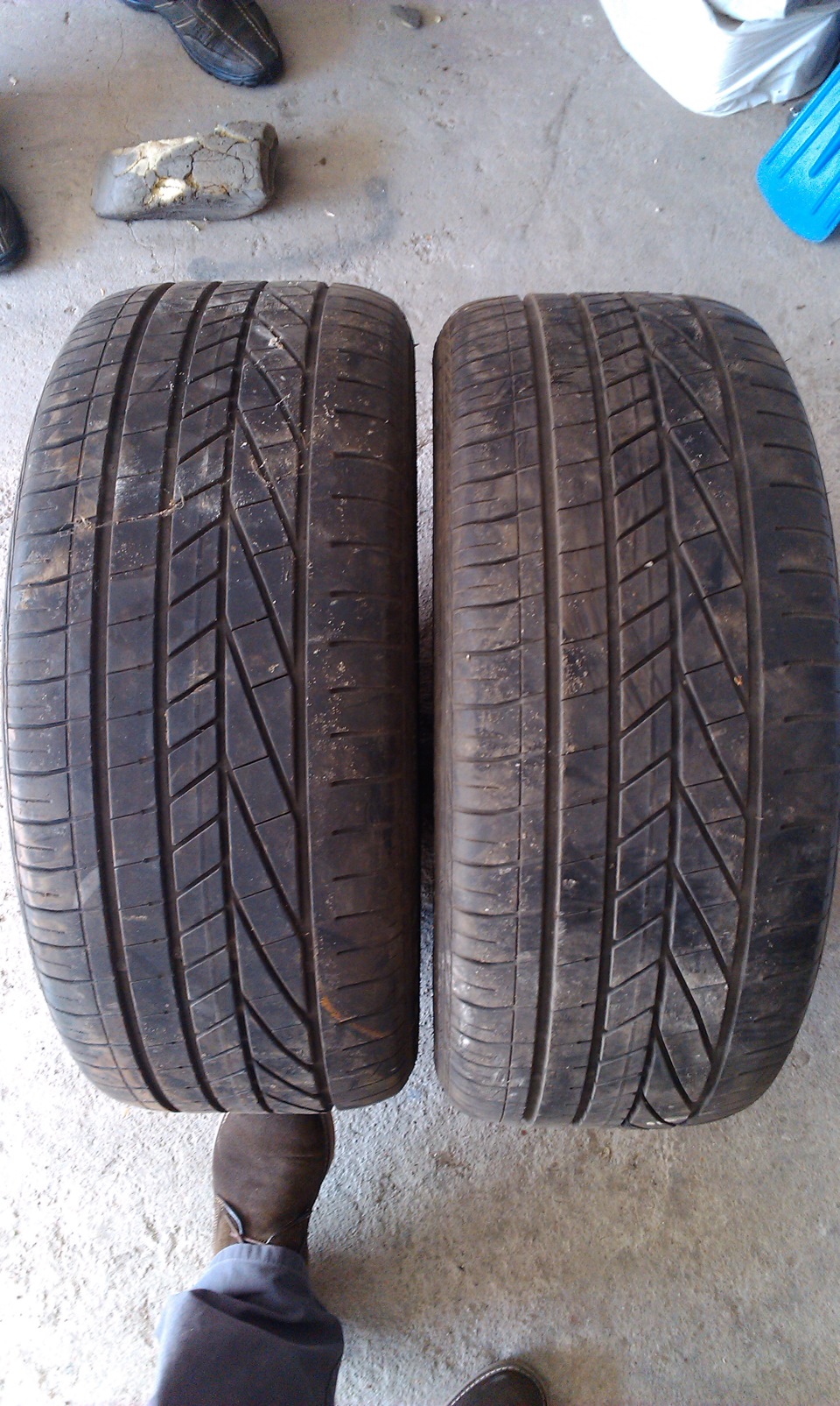 Продам шини GOODYEAR Excellence 235/45R17 5