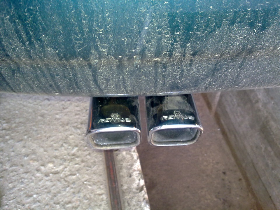 Exhaust 2,5 & Remus on board) 5
