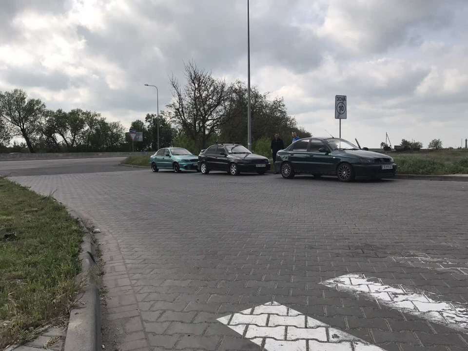 Покотушки в Одесі або як два турбо Ланоса з'ясовували ху з ху))) 1