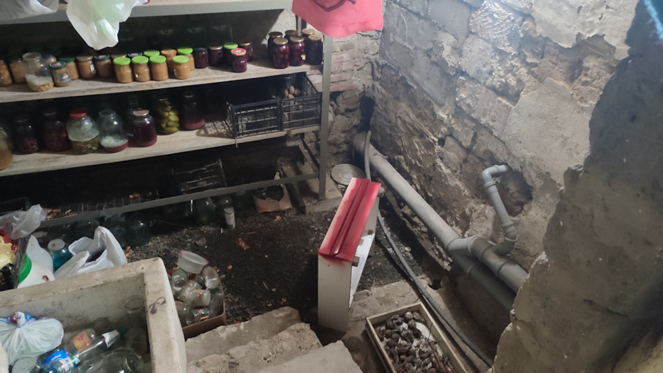 Піст ні про що або пару фоток з підвалу ... 3