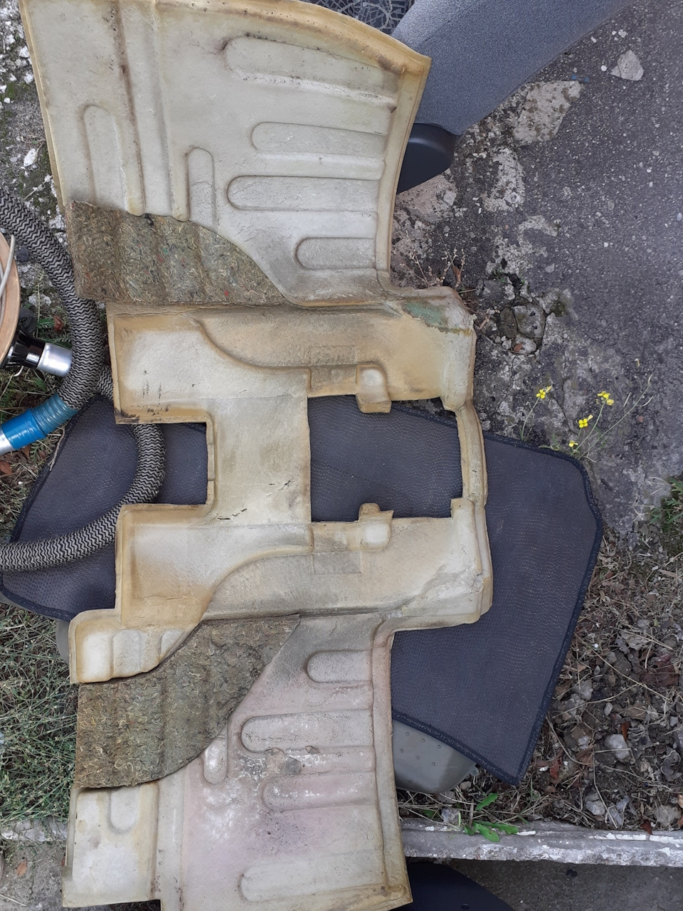SIDRSANYA. Пошук з'єднувача правого повітроводу обдування ніг або Одна нога мало, а три-багато ... 5