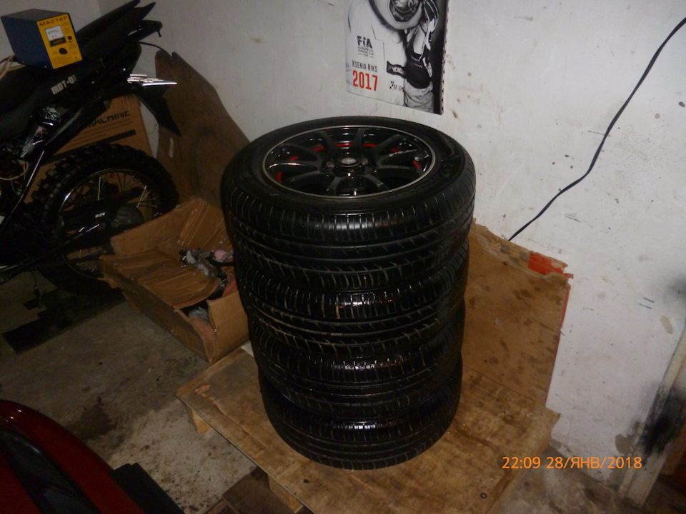 Прикупив 14 дисків ZORAT WHEELS 355 6X14 4X100 ET35 DIA67.1 з шинами Бел-256 Artmotion 1