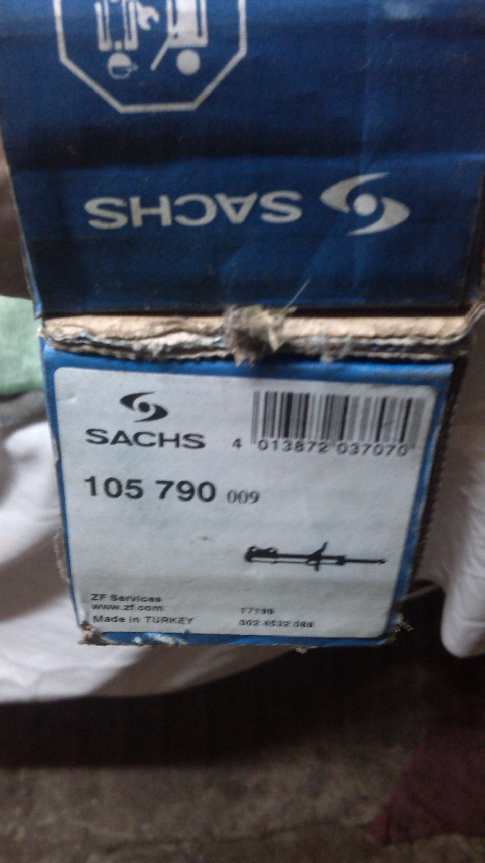 Заміна задніх амортизаторів на Sachs масло та зняття проставок 2