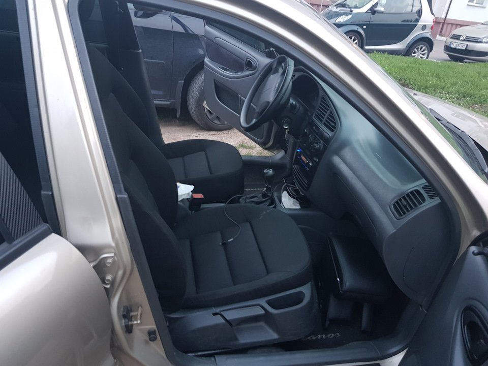 Салон зі Skoda Octavia A5 4