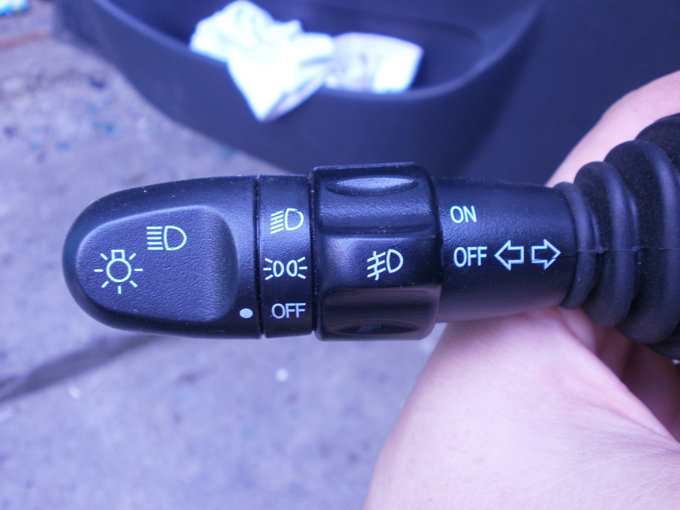 Подрулеві перемикачі Lacetti хетчбек. 5